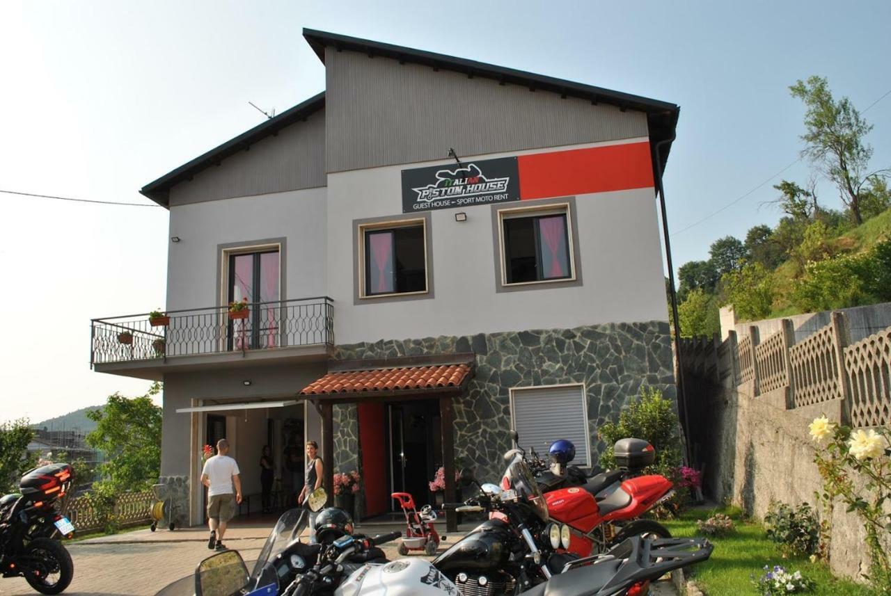 Italian Piston House Sport Moto Rent Bed & Breakfast Millesimo Exterior photo