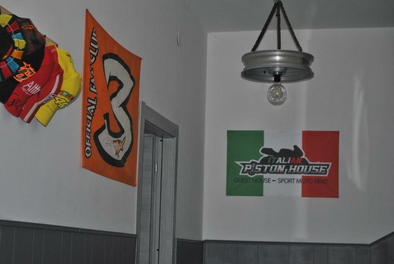 Italian Piston House Sport Moto Rent Bed & Breakfast Millesimo Exterior photo