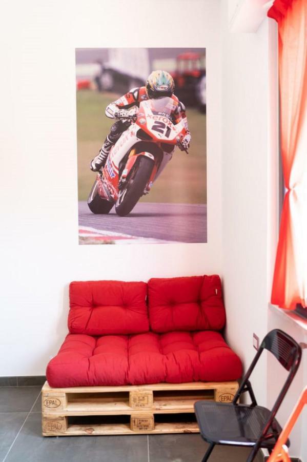 Italian Piston House Sport Moto Rent Bed & Breakfast Millesimo Exterior photo