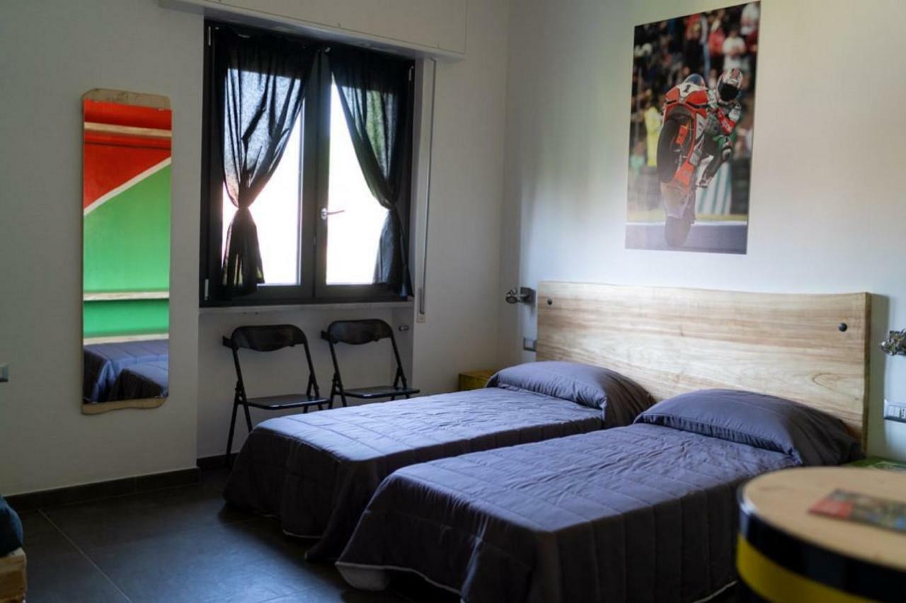 Italian Piston House Sport Moto Rent Bed & Breakfast Millesimo Exterior photo