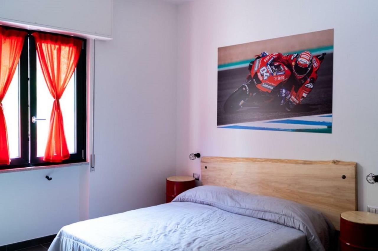 Italian Piston House Sport Moto Rent Bed & Breakfast Millesimo Exterior photo