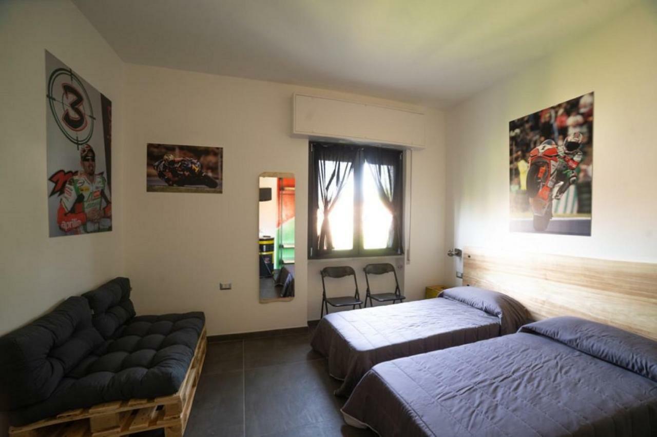 Italian Piston House Sport Moto Rent Bed & Breakfast Millesimo Exterior photo